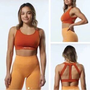 ALPHALETE Trinity Bra Women's High-Impact Seamless Bra Sz small Day Tripper